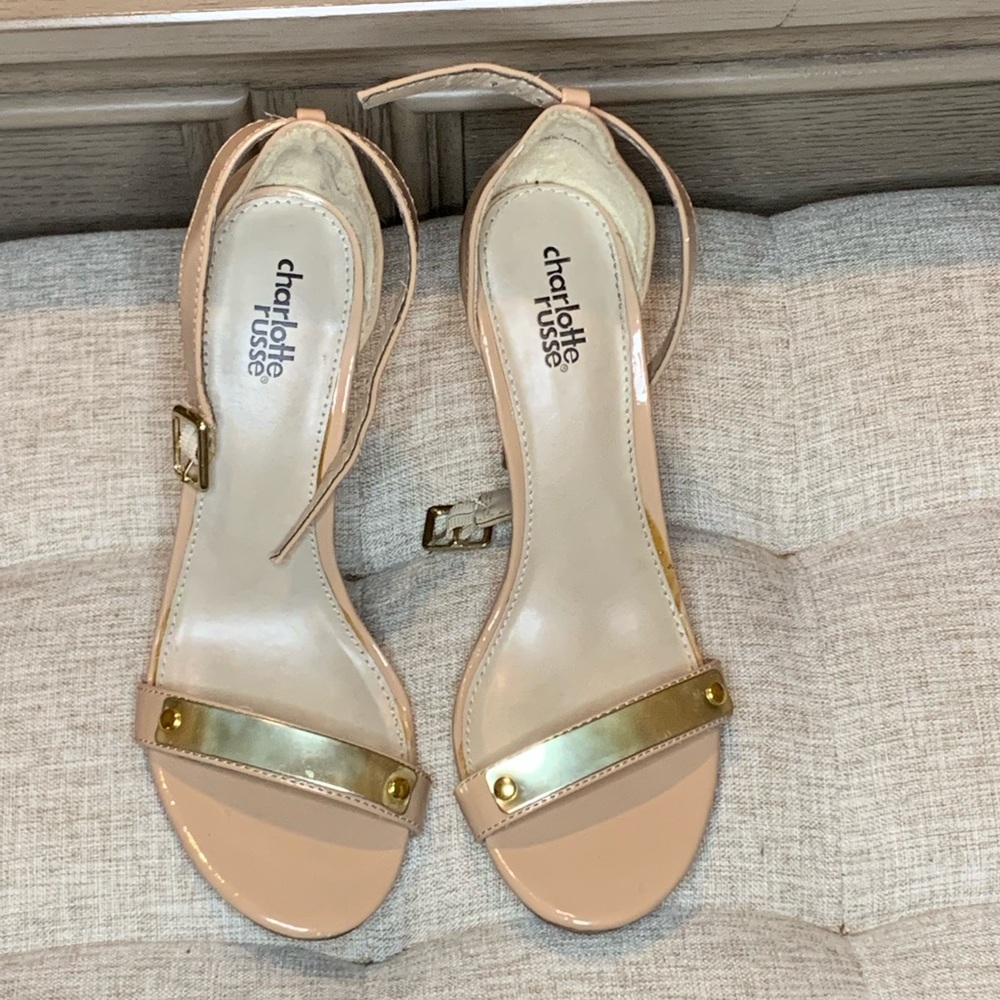 Beige heels